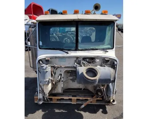 PETERBILT 385 Cab Assembly