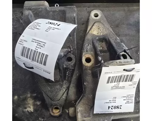 PETERBILT 385 Cab Mount 