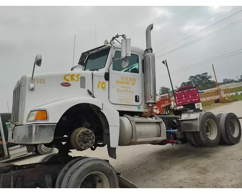 PETERBILT 385 Cab