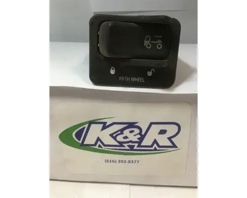 PETERBILT 385 Dash  Console Switch