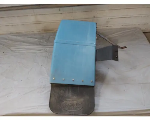 PETERBILT 385 FENDER EXTENSION