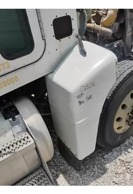 PETERBILT 385 Fender Extension