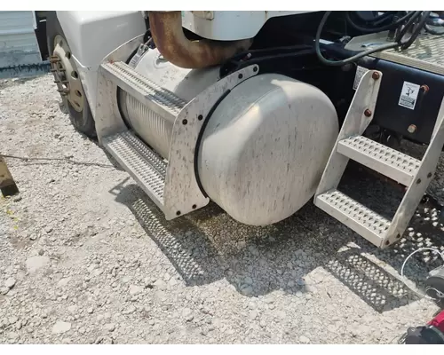 PETERBILT 385 Fuel Tank