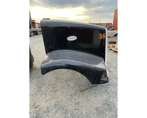 PETERBILT 385 HOOD