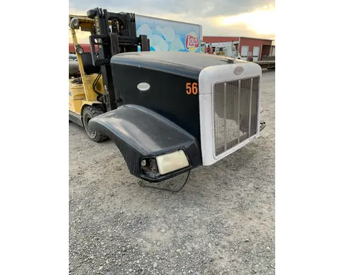 PETERBILT 385 HOOD