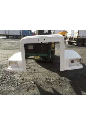 PETERBILT 385 HOOD