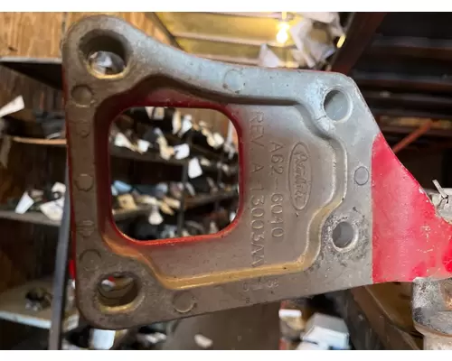 PETERBILT 385 Hood Hinge