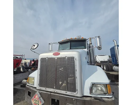 PETERBILT 385 Hood