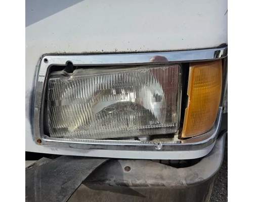 PETERBILT 385 Hood