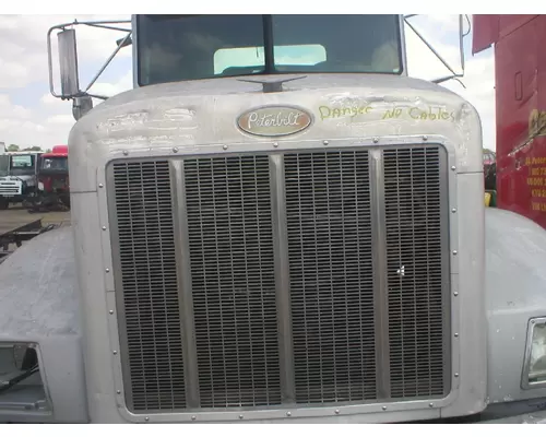 PETERBILT 385 Hood