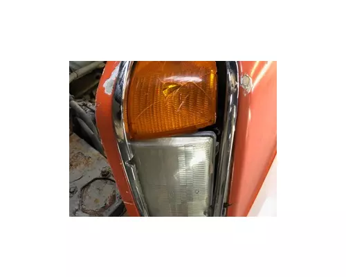 PETERBILT 385 Hood