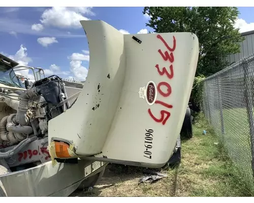 PETERBILT 385 Hood