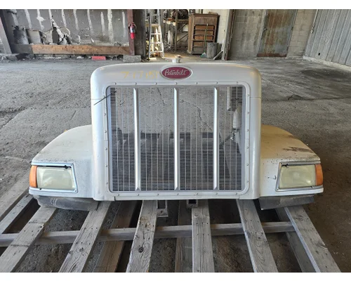 PETERBILT 385 Hood