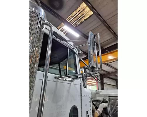 PETERBILT 385 MIRROR ASSEMBLY CABDOOR