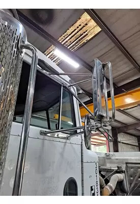 PETERBILT 385 MIRROR ASSEMBLY CAB/DOOR