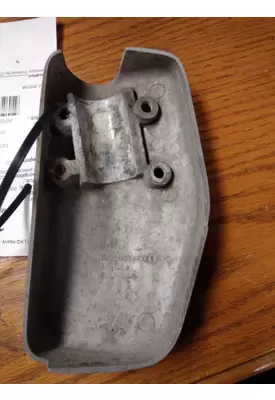 PETERBILT 385 MIRROR COMPONENTS