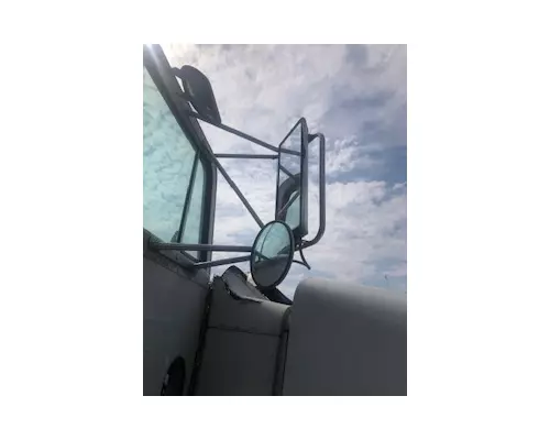 PETERBILT 385 Side View Mirror