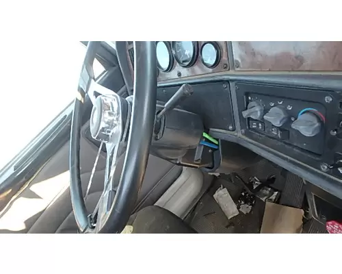 PETERBILT 385 Steering Column