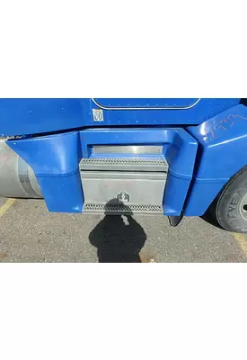 PETERBILT 385 Tool Box