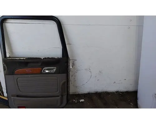 PETERBILT 386 2005-2015 DOOR ASSEMBLY, FRONT