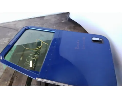 PETERBILT 386 2005-2015 DOOR ASSEMBLY, FRONT