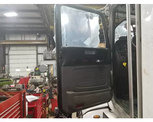 PETERBILT 386 2005-2015 DOOR ASSEMBLY, FRONT