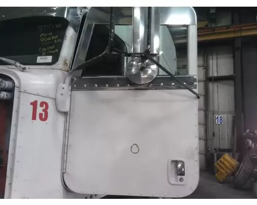 PETERBILT 386 2005-2015 DOOR ASSEMBLY, FRONT
