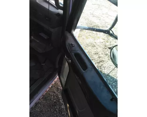 PETERBILT 386 2005-2015 DOOR ASSEMBLY, FRONT