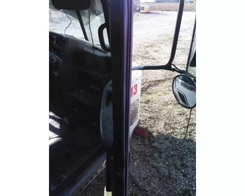 PETERBILT 386 2005-2015 DOOR ASSEMBLY, FRONT