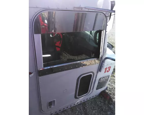 PETERBILT 386 2005-2015 DOOR ASSEMBLY, FRONT