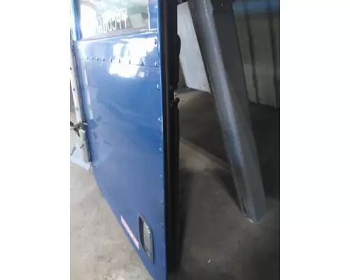 PETERBILT 386 2005-2015 DOOR ASSEMBLY, FRONT