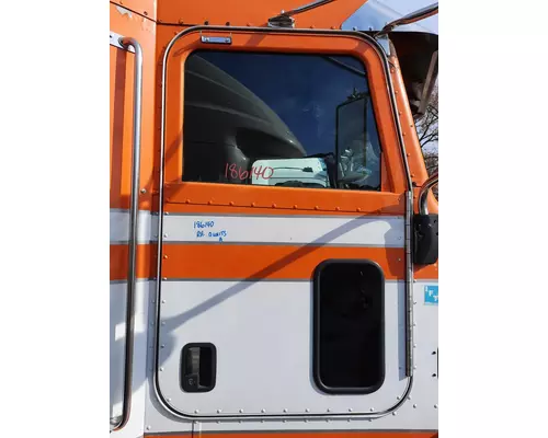 PETERBILT 386 2005-2015 DOOR ASSEMBLY, FRONT