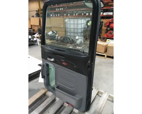 PETERBILT 386 2005-2015 DOOR ASSEMBLY, FRONT