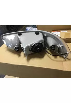 PETERBILT 386 2005-2015 HEADLAMP ASSEMBLY