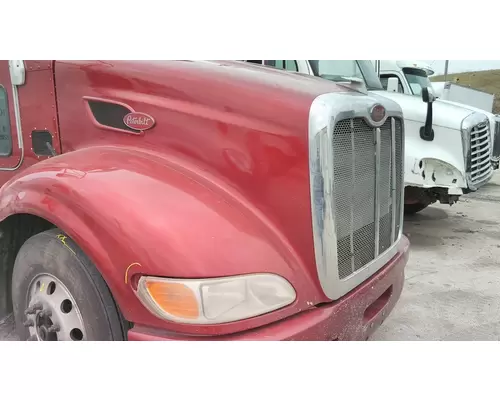 PETERBILT 386 2006-2015 HOOD