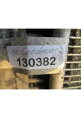 PETERBILT 386_40907 A/C Condenser