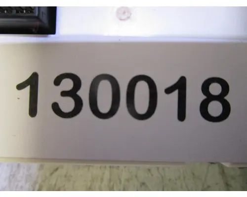 PETERBILT 386-Sleeper_Q21-6006-001 AC Control