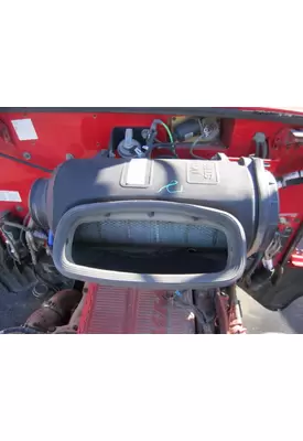 PETERBILT 386 AIR CLEANER