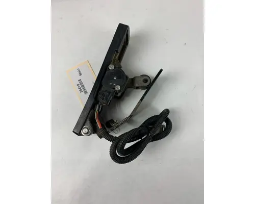 PETERBILT 386 Accelerator Parts
