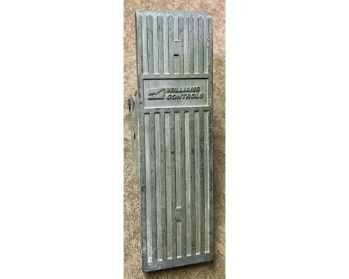 PETERBILT 386 Accelerator Parts