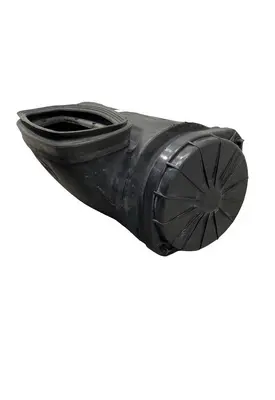 PETERBILT 386 Air Cleaner