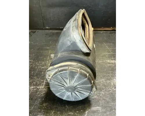 PETERBILT 386 Air Cleaner