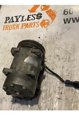 PETERBILT 386 Air Conditioner Compressor