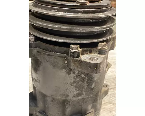 PETERBILT 386 Air Conditioner Compressor