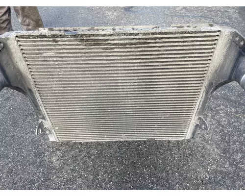 PETERBILT 386 Air Conditioner Condenser