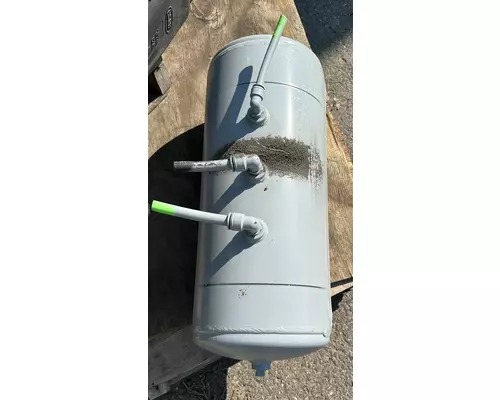 PETERBILT 386 Air Tank
