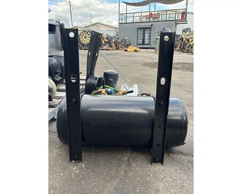 PETERBILT 386 Air Tank