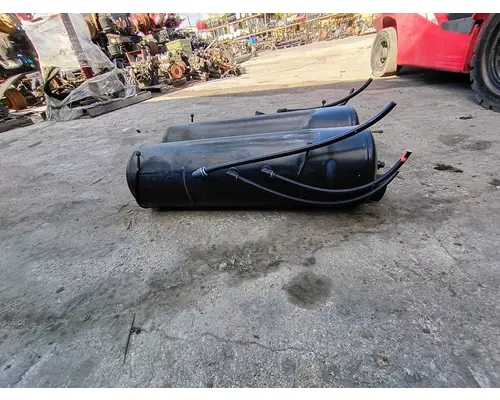 PETERBILT 386 Air Tank