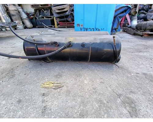 PETERBILT 386 Air Tank