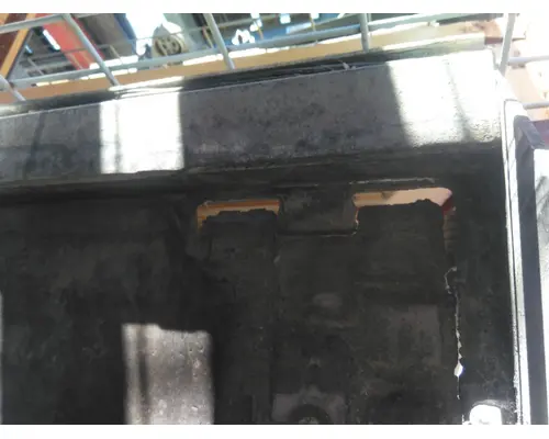 PETERBILT 386 BATTERY BOX